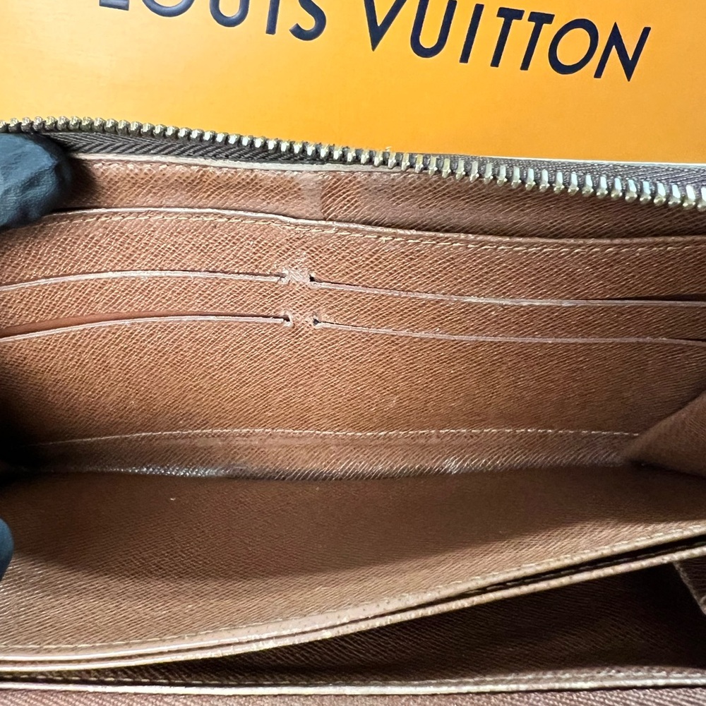 Louis Vuitton Brown Monogram Zippy Wallet A115 - Picture 11 of 14